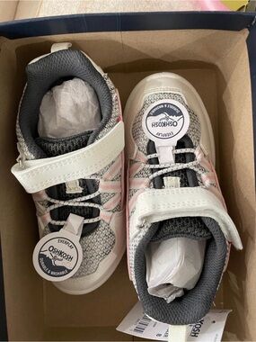 OshKosh B'gosh Girls' Sneakers